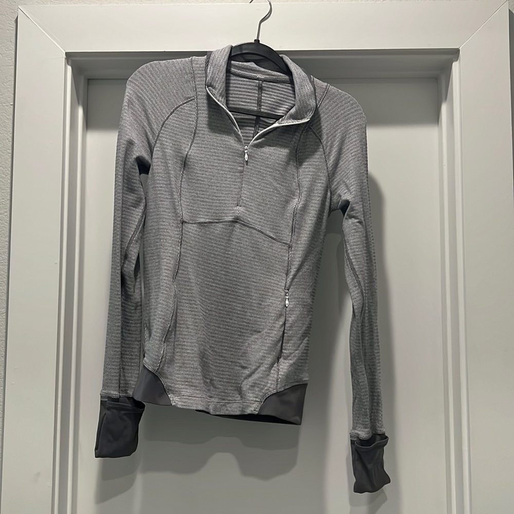 Lululemon sweater